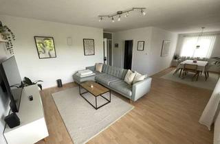 Wohnung mieten in 76137 Südweststadt, Helle 2,5 ZKB in der SW-Stadt, modernisiert mit großzügigem Wohnbereich und Balkon