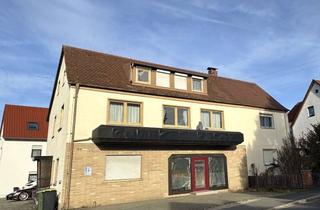 Gewerbeimmobilie kaufen in Äußere Tennenloher Straße 29, 91058 Bruck, Vielseitiges Wohn- und Geschäftshaus mit Charme, Terrasse und attraktiver Nutzungskombination