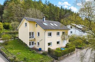 Einfamilienhaus kaufen in 78628 Rottweil, Rottweil-Neufra: Einfamilienhaus mit Einliegerwohnung auf großzügigem Grundstück