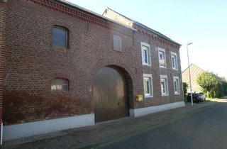 Bauernhaus kaufen in Im Heggen 59, 52538 Gangelt, ++VERKAUFT++ Bauernhof mit geschlossenen Innenhof und Weideland für die Großfamilie.