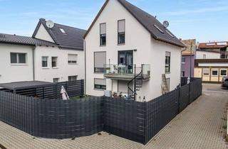 Haus kaufen in 55299 Nackenheim, DOPPELTE CHANCE - Zweifamilienhaus mit Garten – ideal für Eigennutzer & Investoren