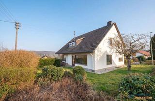 Haus kaufen in 57518 Alsdorf, ANGEBOTSVERFAHREN - Das perfekte Familienglück: 6 Zimmer, Terrasse und Garage in Top-Lage