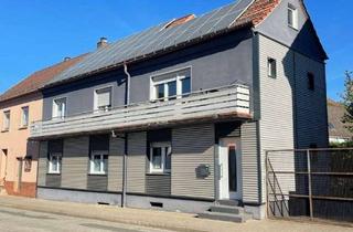 Einfamilienhaus kaufen in 67731 Otterbach, Vermietetes Haus + Baugrundstück: 2 Chancen in einem Kauf