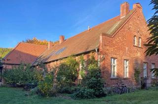Haus kaufen in Quilow, 17390 Groß Polzin, Berlin-Hamburg-Greifswald-Usedom-Großartiges-Haus-3000m2 -Grundstück