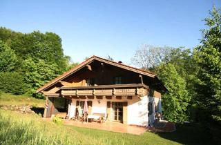 Haus kaufen in 83229 Aschau, Großzügiges Landhaus in ruhiger und idyllischer Ortsrandlage in Aschau im Chiemgau - Ortsteil Sachra