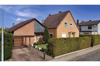 Haus kaufen in 29308 Winsen, Zwei Häuser – eine Entscheidung: Selbst einziehen & Mieteinnahmen sichern.