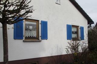Haus kaufen in Birkenstr., 91486 Uehlfeld, Lichtdurchfluteter, gepflegter, barrierearmer Bungalow mit Garage in Uehlfeld (130m², 3,5 Zi.)