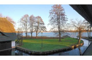 Wohnung kaufen in 19063 Schwerin, seltenes Kleinod Bootshaus auf dem Schweriner See auf Eigenland!