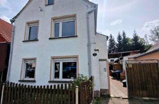 Einfamilienhaus kaufen in 06679 Hohenmölsen, Hohenmölsen - Einfamilienhaus
