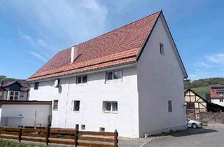Haus kaufen in 34286 Spangenberg, Spangenberg - Zweifamilienhaus mit neuem Dach & Heizung mit viel Potenzial!