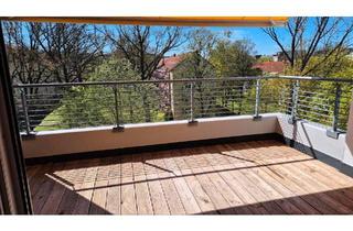 Wohnung kaufen in 09112 Chemnitz, Chemnitz - Kassberg 4 Raumwohnung mit Balkon, Garage, Stellplatz, Kamin