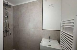 Wohnung mieten in 44866 Bochum, Bochum - Helle frisch sanierte 2,5 Zimmer Wohnung in Bestlage von Wattenscheid - direkt am Aldi & Netto
