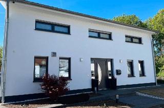 Einfamilienhaus kaufen in 58089 Hagen, Hagen - Provisionsfrei! Modernes EFH Bj. 2016 mit Garten & PV