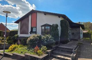 Einfamilienhaus kaufen in 66440 Blieskastel, Blieskastel - Sonniges Einfamilienhaus in Blieskastel-Lautzkirchen