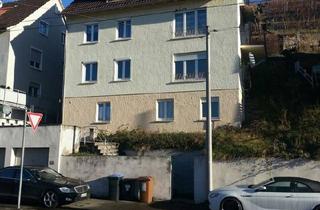 Wohnung kaufen in 73733 Esslingen, Esslingen am Neckar - 3-Zimmer-Dachgeschoßwohnung mit Weitblick und Terasse in ES