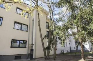 Haus kaufen in 13409 Berlin, Berlin - Moderne 2-Zimmer-Wohnung mit Balkon & offenem Wohnkonzept - sofort bezugsfrei in Reinickendorf