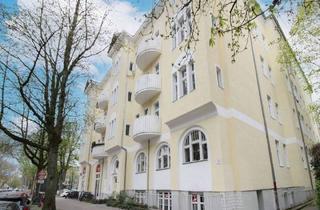 Wohnung kaufen in 12161 Berlin, Berlin - Attraktive 2-Zimmer-Wohnung in Berlin-Friedenau mit großzügigem Wohnbereich und Loggia