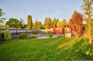 Wohnung kaufen in 44329 Lanstrop, Familienglück in Lanstrop - 4-Zimmer-Wohnung mit Garten, Balkon & 2 Stellplätzen in Dortmund