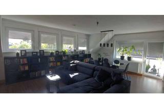 Wohnung mieten in 45968 Gladbeck, Maisonette-Wohnung mit dreieinhalb Zimmern sowie Balkon und EBK in Gladbeck
