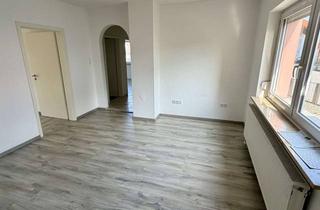 Wohnung mieten in Hans-Wölfel-Straße 15, 96103 Hallstadt, Frisch renovierte 3-Zimmer-Wohnung in zentraler Lage von Hallstadt