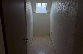 Wohnung mieten in Blumenstraße, 58097 Altenhagen, 3-Zimmer-Dachgeschosswohnung in Hagen-Altenhagen