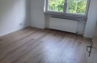 Wohnung mieten in Am Schwarzbach 12, 95473 Creußen, Renovierte 3-Zimmer-Wohnung mit Garage in ruhiger Lage von Creußen