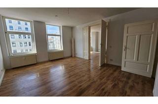 Wohnung mieten in 39108 Stadtfeld Ost, Großzügige 2 Zi WG-wohnung, große Wohn-EBK-Küche, zentrumsnah, sehr hell