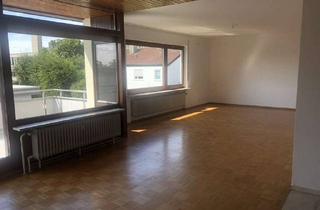 Wohnung mieten in 71069 Sindelfingen, Schöne sonnige 3,5 Zimmer-Wohnung mit Süd-Balkon in guter Lage