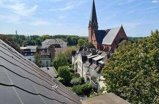 Wohnung mieten in 65203 Biebrich, WG geeignet / neu renovierte, großzügige 4-Zimmer-Wohnungen mit neuer Küche/Parkplatz