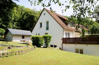 Einfamilienhaus kaufen in 89198 Westerstetten, Einfamilienhaus mit Einliegerwohnung (ca. 90 qm) und großem Grundstück in ruhiger Lage
