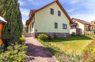 Einfamilienhaus kaufen in 08060 Marienthal, Charmantes und großzügiges Einfamilienhaus am Stadtwald