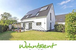 Haus kaufen in 22926 Ahrensburg, KfW 55: neuwertiges EFH in ruhiger familienfreundlicher Fahrradstraße