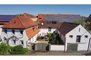 Haus kaufen in 97529 Sulzheim, Wohnen mit Charme: Modernisiertes, historisches Wohnhaus mit sonnigem Innenhof & viel Potenzial