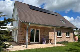 Einfamilienhaus kaufen in 63322 Rödermark, Für höchste Ansprüche, neuwertiges Einfamilienhaus in begehrter Lage, unabhängig von Öl und Gas!!