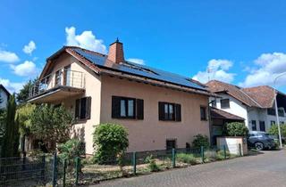 Haus mieten in Amselweg 15, 64839 Münster, Ein Haus im mediterranen Stil, eingebettet inmitten einer idyllischen Naturlandschaft.