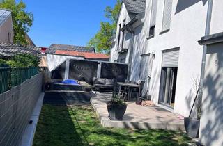 Haus mieten in Sankt-Michael-Straße 11a, 85055 Etting, Modernes Wohnen in Ingolstadt: Helles Doppelhaus mit Garage
