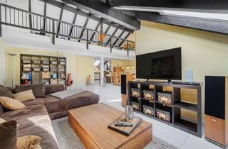 Wohnung kaufen in 45665 Recklinghausen, Seltene Gelegenheit - Galeriewohnung mit zwei Loggien und Garage am Quellberg.