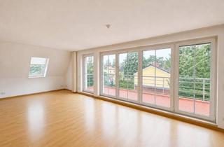 Wohnung kaufen in Wildauer Straße, 12307 Lichtenrade, Geräumige & bezugsfreie Wohnung mit Südwest-Terrasse + KFZ Stellplatz nahe S-Bhf. Lichtenrade!