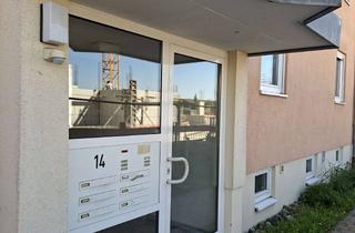 Wohnung kaufen in Zeppelinstraße 14, 73084 Salach, 3 Zimmer Wohnung mit 75 m² in Salach