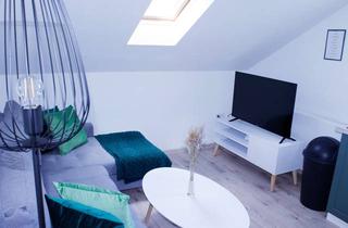 Wohnung mieten in Schwarzwaldstraße 59, 77815 Bühl, Hotelfeeling mit Klimaanlage & Internet - 2 Zimmer DG mit Einbauküche und Vollausstattung