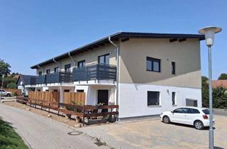 Wohnung mieten in Zum Sportplatz 18, 06456 Sandersleben, Zuhause mit zwei Zimmern in Quenstedt/Nachmieter gesucht