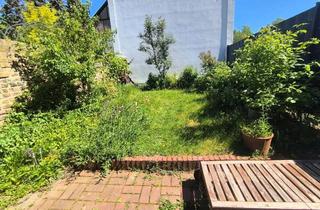 Wohnung mieten in 53225 Beuel, Wohnung mit Garten & charaktervollem Backsteinnebengebäude – Bonn-Beuel, ab 01.06.