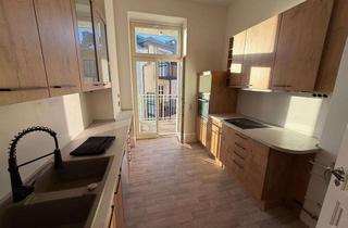 Wohnung mieten in Merianplatz, 60316 Nordend-Ost, 4 Zimmer im Stilaltbau auf der unteren Bergerstr / Merianplatz ! Grosser Balkon
