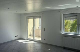 Wohnung mieten in 90427 Neunhof, Wohnen mit Charakter: Zwei-Zimmer-Wohnung in Nürnberg-Neunhof