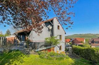 Doppelhaushälfte kaufen in 97084 Heidingsfeld, Charmante Doppelhaushälfte in bester Lage von Heidingsfeld – Garten, Balkon & Fernblick