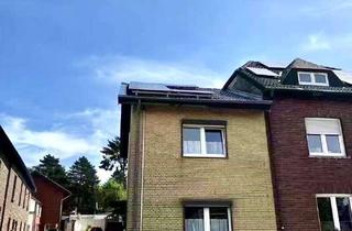 Doppelhaushälfte kaufen in 52441 Linnich, Doppelhaushälfte mit großem Garten, Solar + Speicher, Kamin & Wallbox