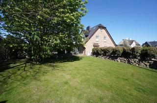 Haus kaufen in 25996 Wenningstedt-Braderup, Exklusive DHH (genehmigte FeWo) mit herrlichem Garten in Wenningstedt