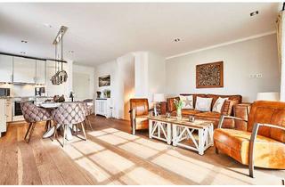 Haus kaufen in 25996 Wenningstedt-Braderup, Stilvolle DHH (genehmigte FeWo) mit schönem Garten in Wenningstedt