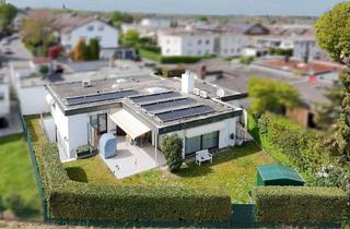 Anlageobjekt in 70825 Korntal-Münchingen, Gepflegter Bungalow mit Einliegerwohnung, Garten und 2 Terrassen in Feldrandlage