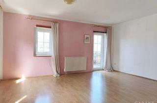 Wohnung kaufen in 72178 Waldachtal, Charmante 4 Zimmer-Wohnung mit Ausbaupotenzial